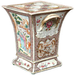 Chinese Export Bow Pot