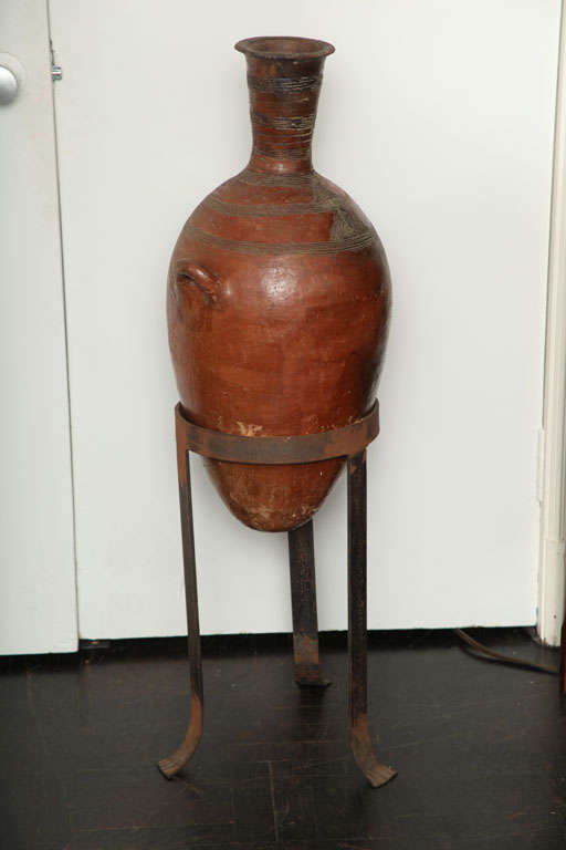 Italian Mid-19th Century Grand Tour Terracotta Crater on Tripod Stand For Sale