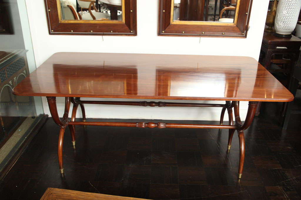 Early 20th Century Walnut Dining Table For Sale 6