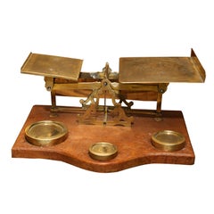 English postal scale with original weights