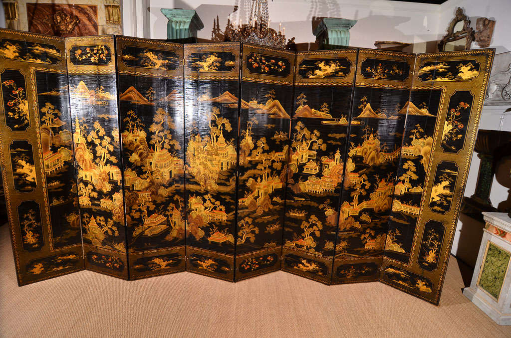 Gilt Large Chinese Eight Panel Screen