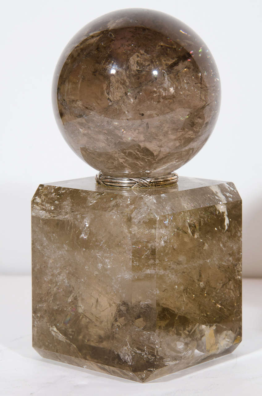 Paar Art-Déco-Stil-Kugelform-Verzierungen aus rauchgeschnittenem Bergkristall (Unbekannt) im Angebot