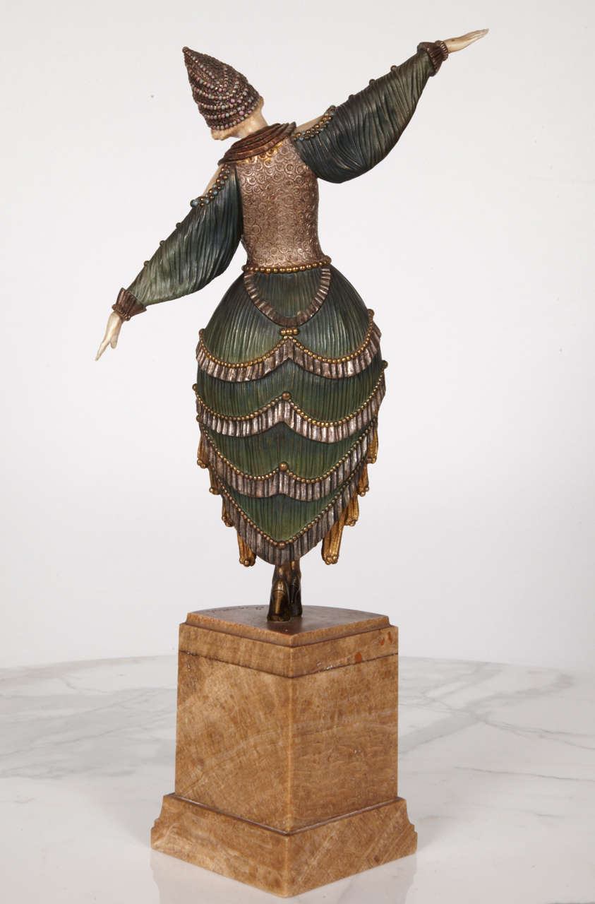chiparus statues