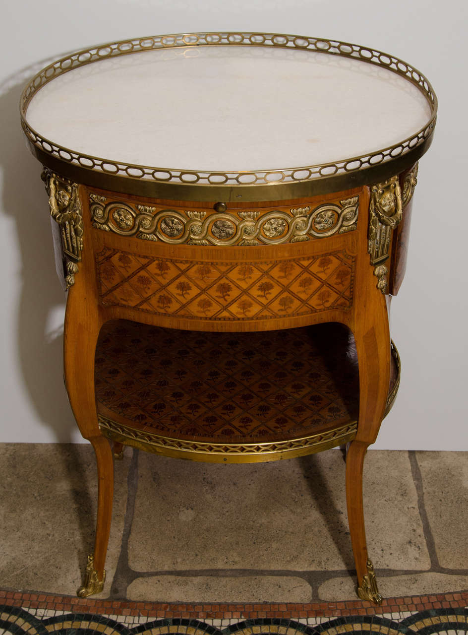 Louis XV French Transitional Oval Table
