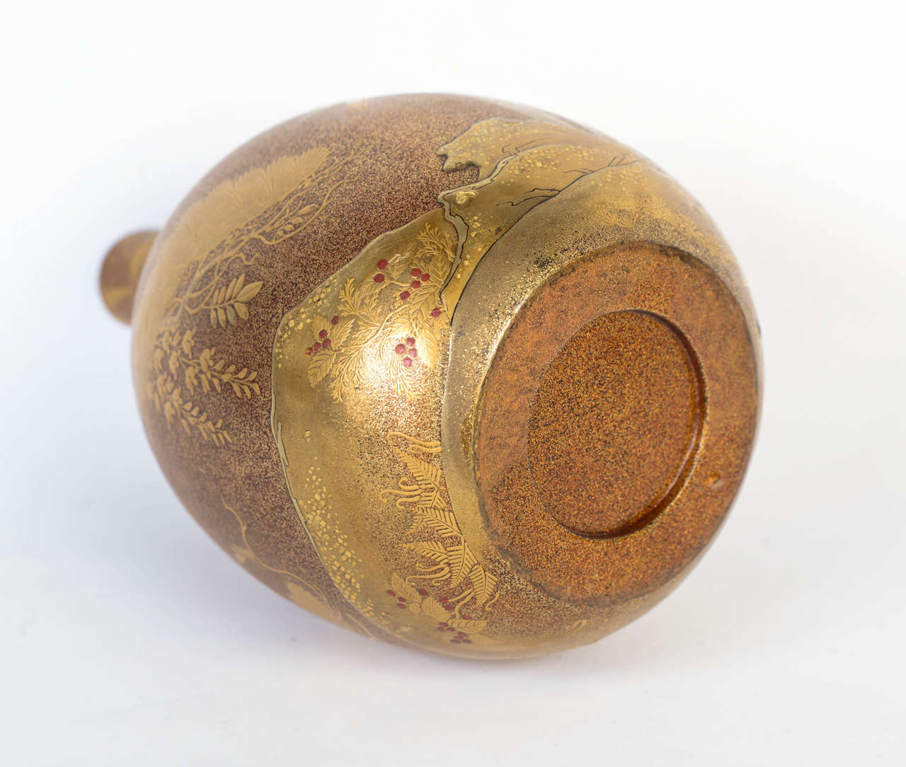 19th Century Gold Laquered Edo Bottle For Sale 5