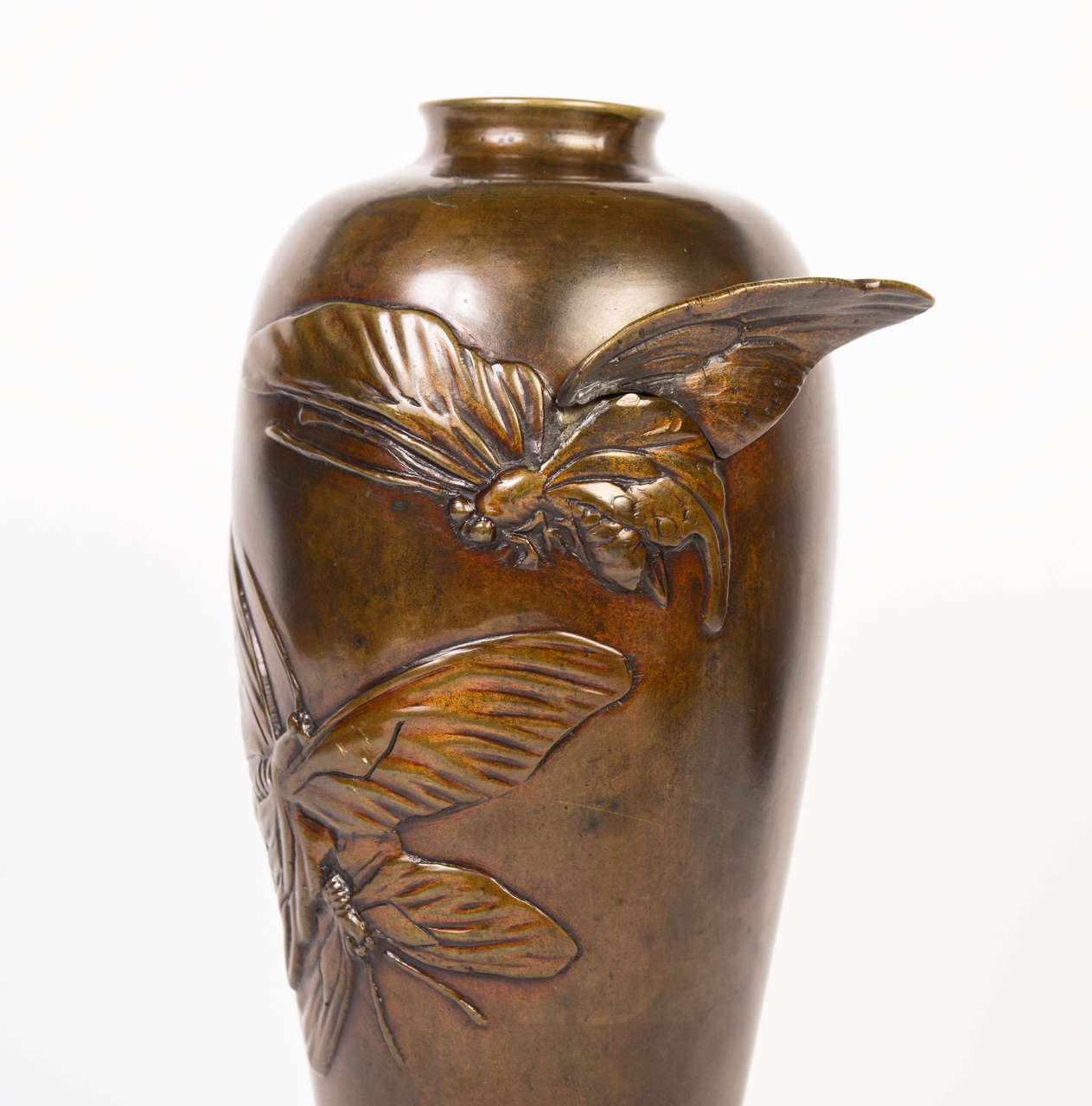 19th Century Japanese Bronze Vase In Good Condition For Sale In Paris, FR