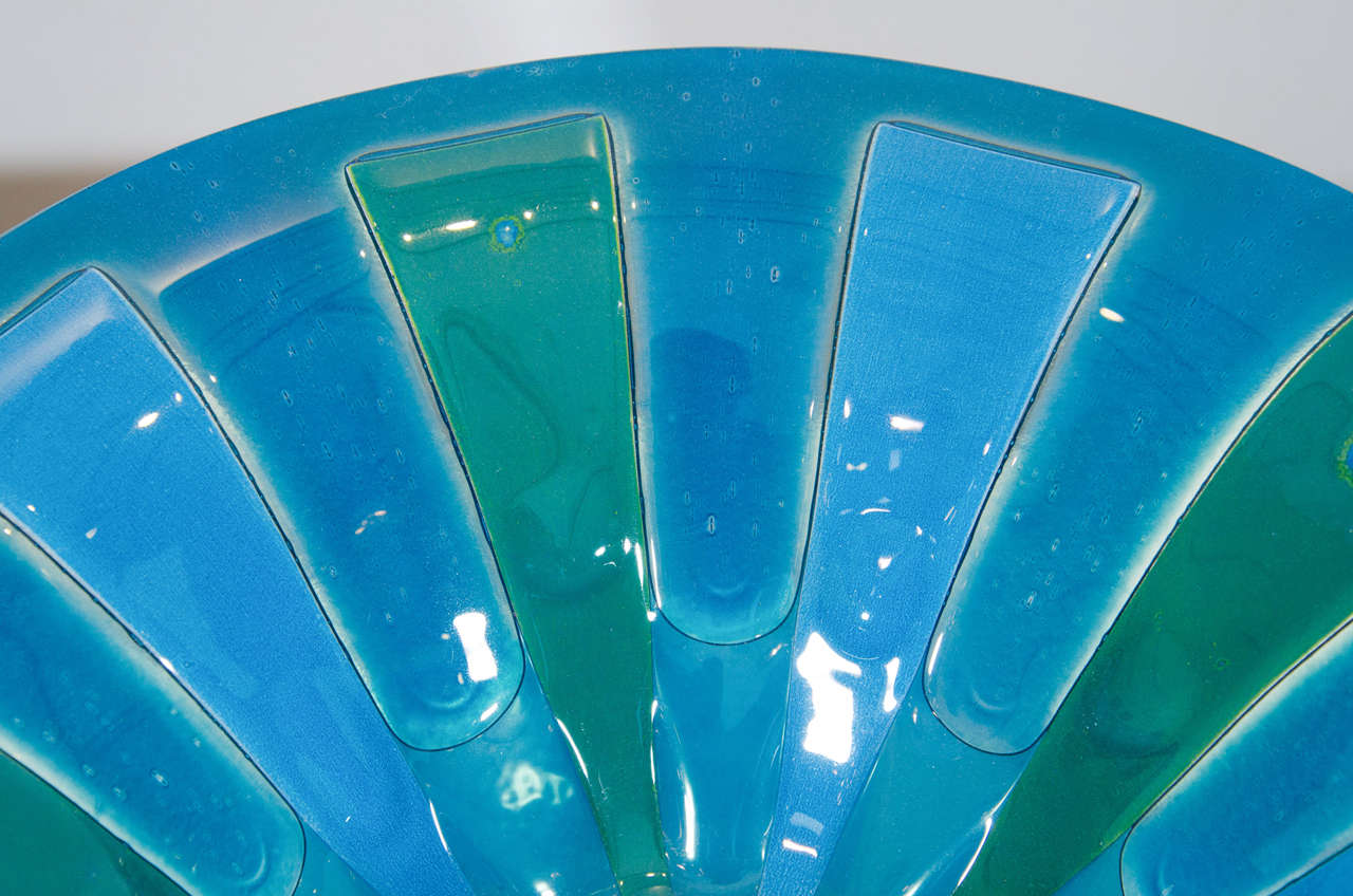 Very Large Fused Glass Bowl by Michael and Frances Higgins In Good Condition In New York, NY