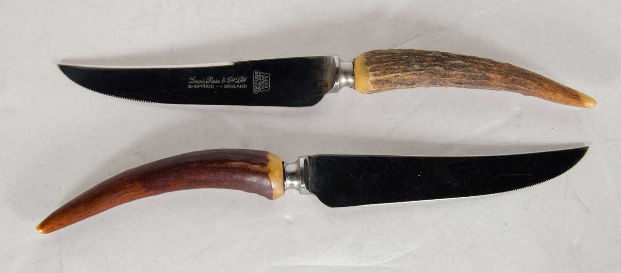 Set of Eight Horn Handled Knives by Lewis. Rose and Co., Sheffield England In Excellent Condition In New York, NY