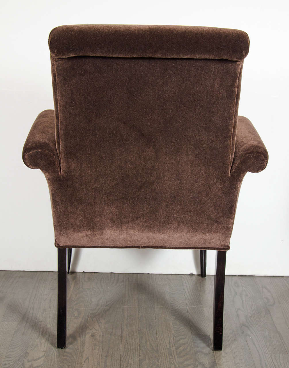 Elegant 1940s Hollywood Scroll-Arm Occasional Chair by Grosfeld House In Excellent Condition In New York, NY