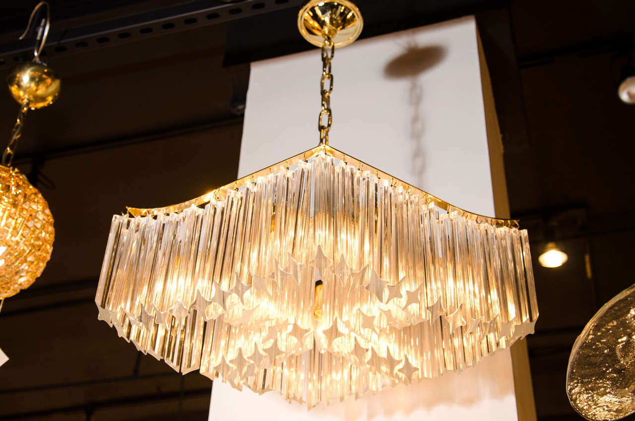 Sophisticated Pagoda Style, Camer Crystal Chandelier with Brass Fittings For Sale 1