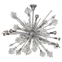 Exceptionnel lustre Spoutnik de Lobmeyr avec cristaux finement taills