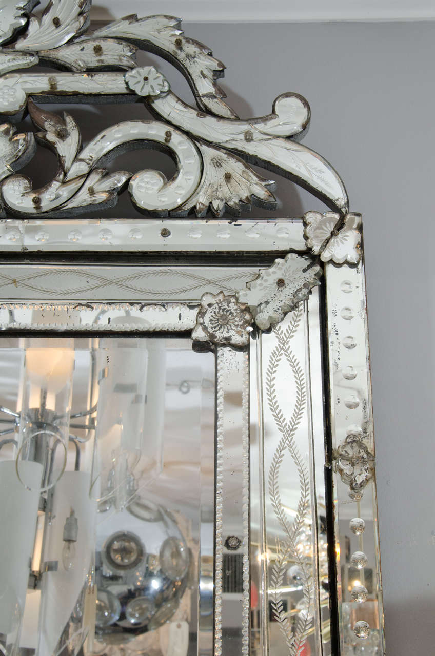 Large 1940s Venetian  Mirror 1