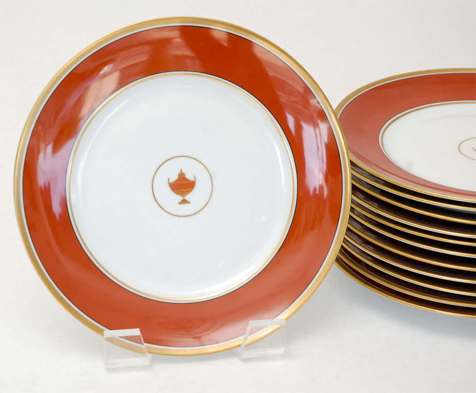A beautiful set of twelve china plates in the 