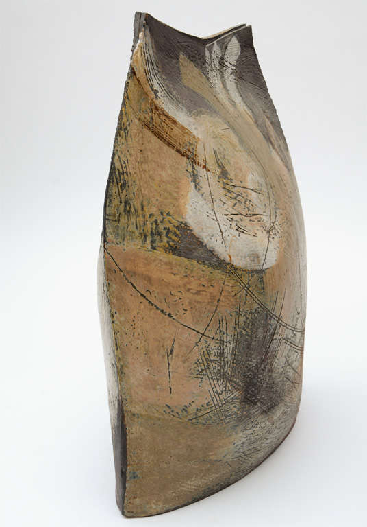 A monumental example of abstract expressionism translated into clay.George Roby is an Ohio Potter,he studied at Cranbrook and his work is part of the permanent collection of the Cleveland Museum of Art.