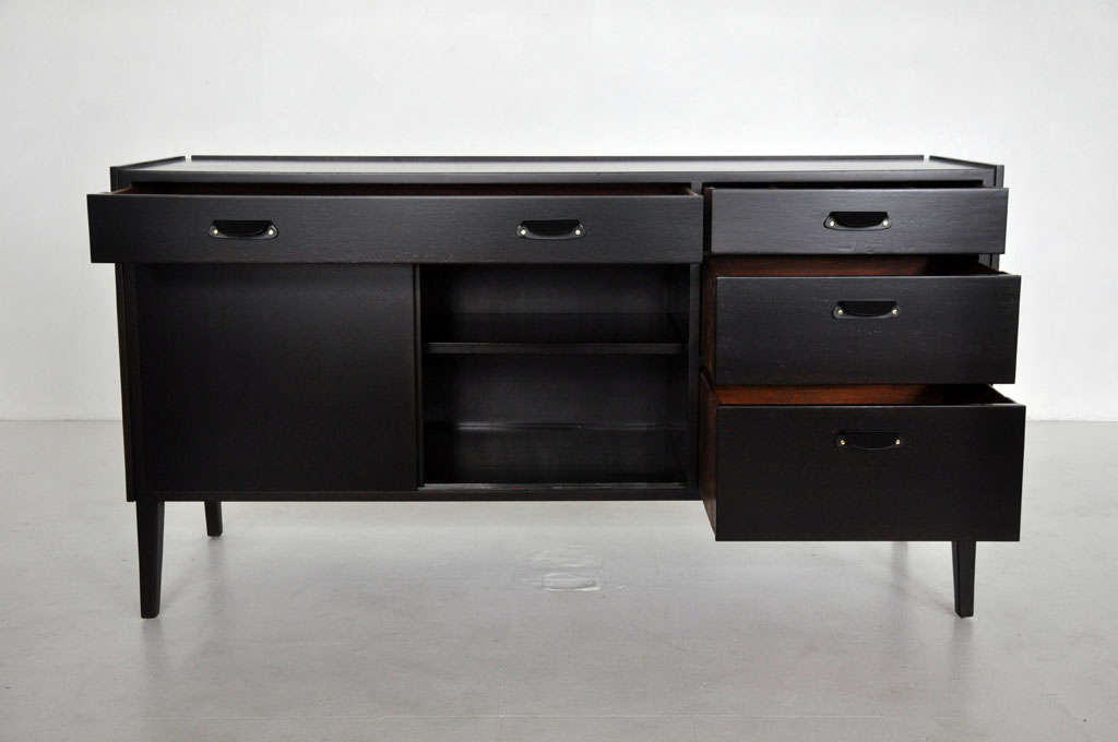 Dunbar 5579 Sideboard - Edward Wormley