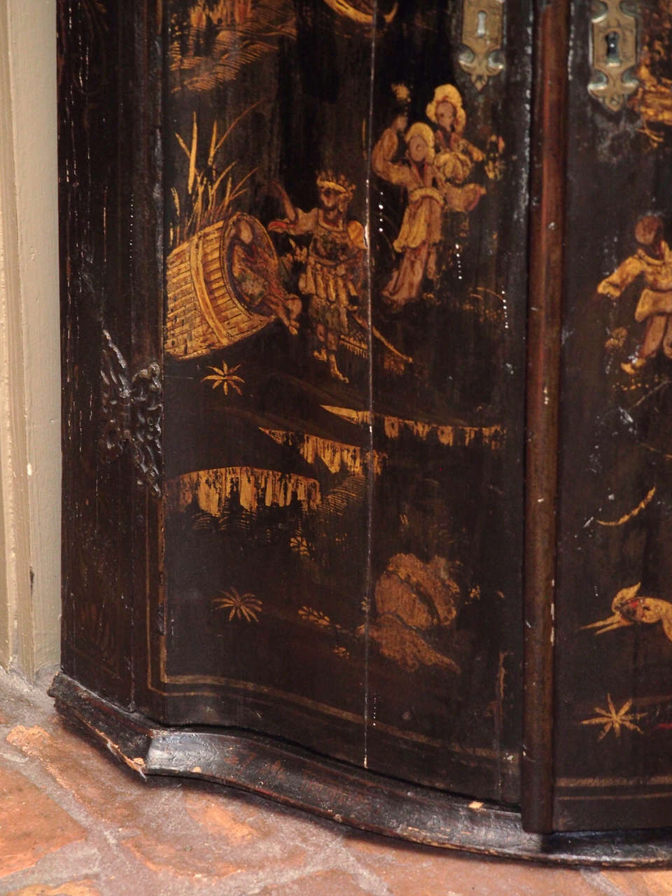 Wood 18th Century English Lacquerwork Corner Cabinet