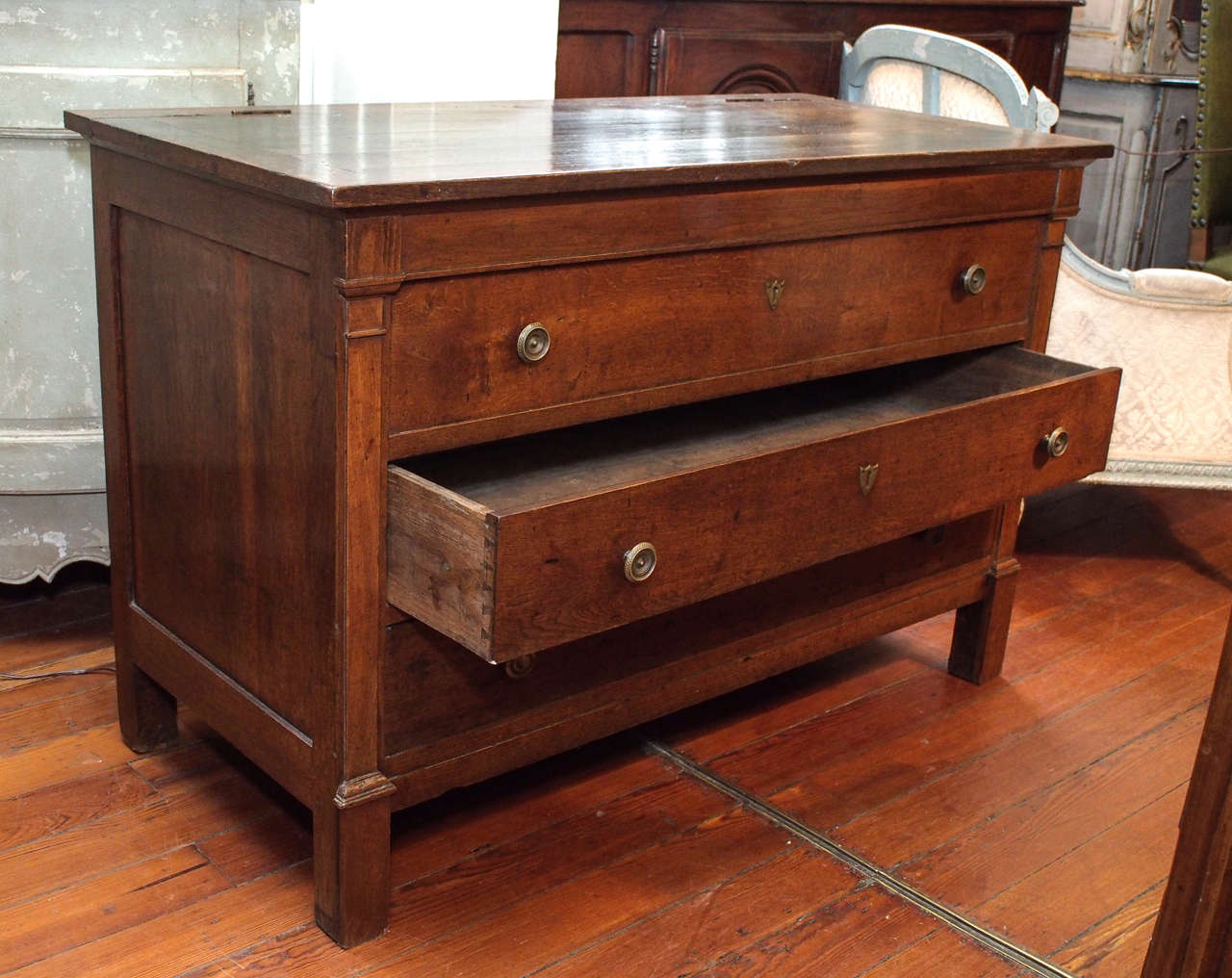 19th Century Walnut Commode In Good Condition In New Orleans, LA