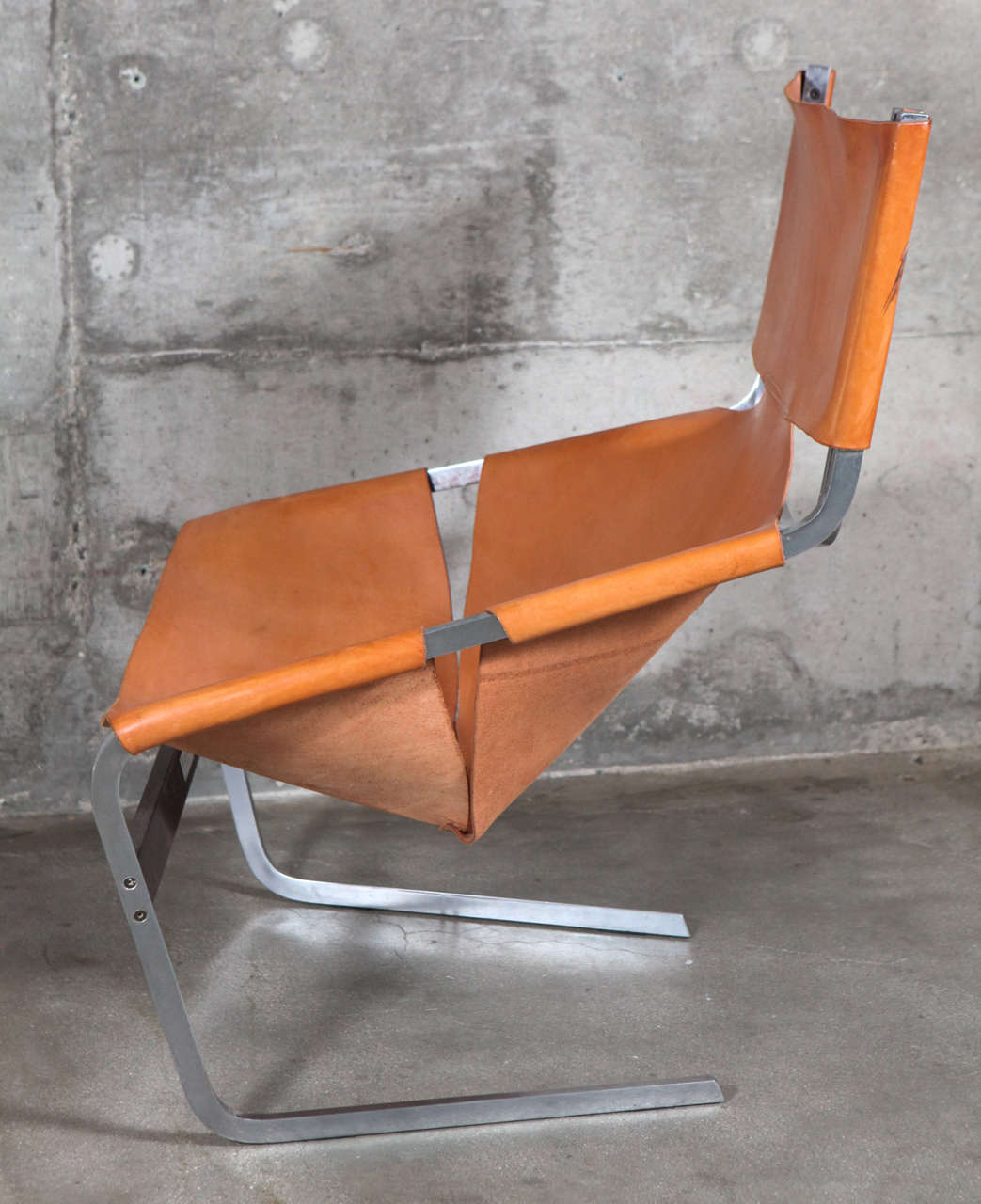 Pierre Paulin Lounge Chair 3