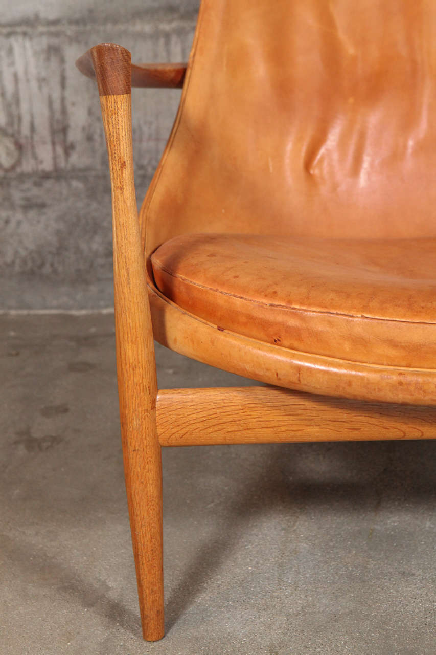 Ib Kofod-Larsen Elizabeth Lounge Chairs In Good Condition In Los Angeles, CA