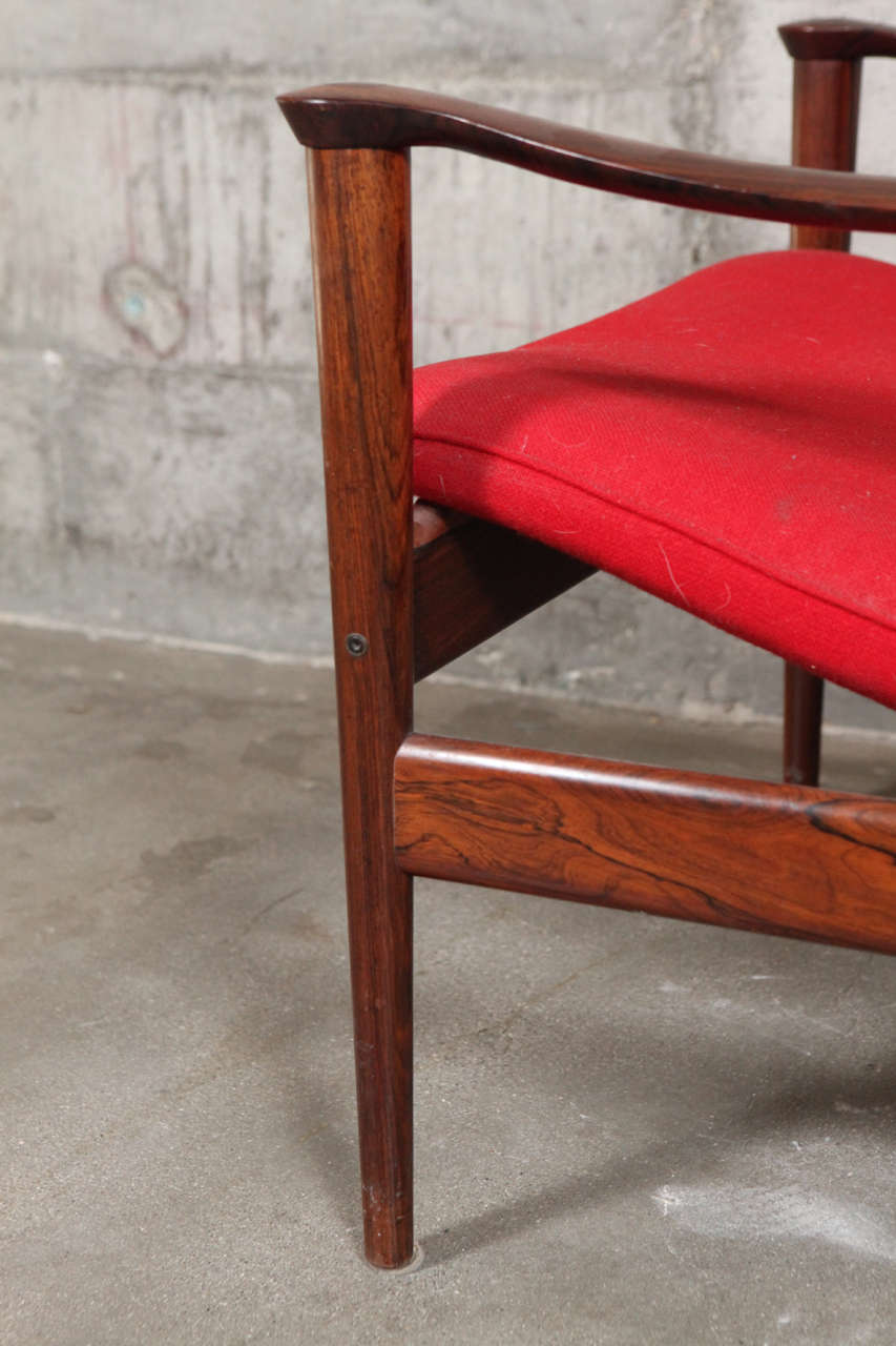 Fredrik A. Kayser Rosewood Easy Chair, Model 711 In Good Condition For Sale In Los Angeles, CA