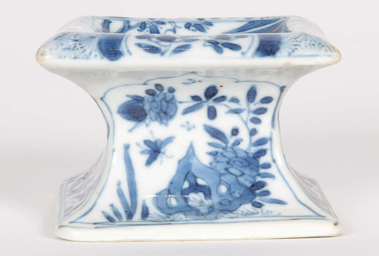 18th Century and Earlier Chinese Export Open Salt Dish For Sale