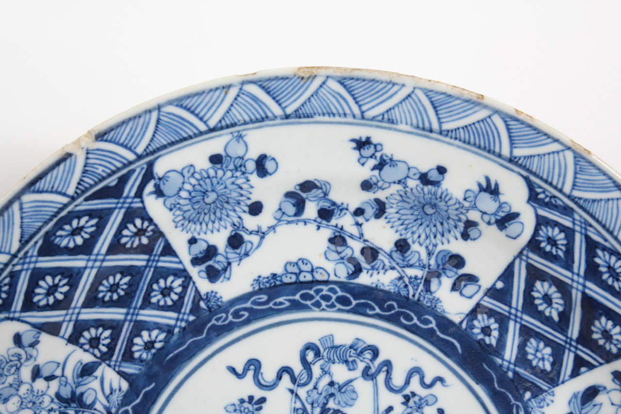 Pair of Chinese Export plates 18th Century For Sale 1