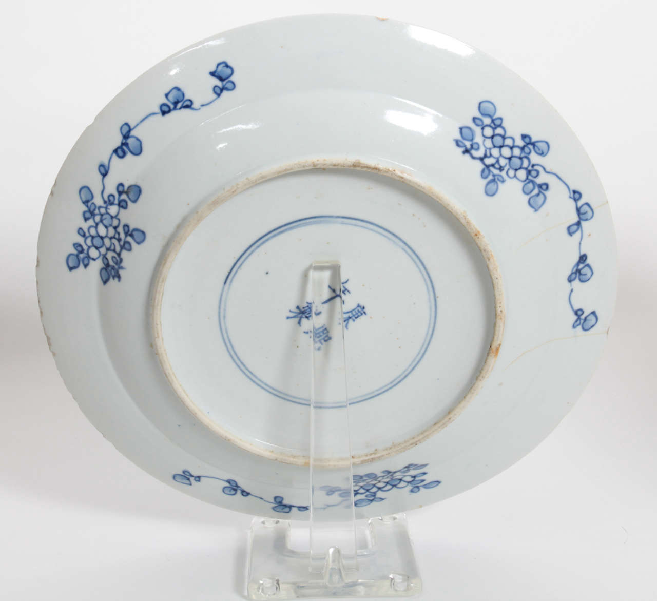 Pair of Chinese Export plates 18th Century For Sale 4