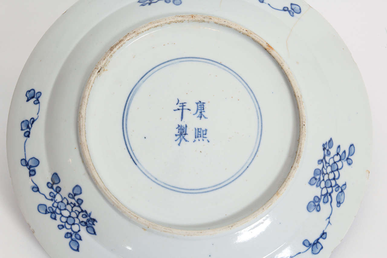 Pair of Chinese Export plates 18th Century For Sale 5