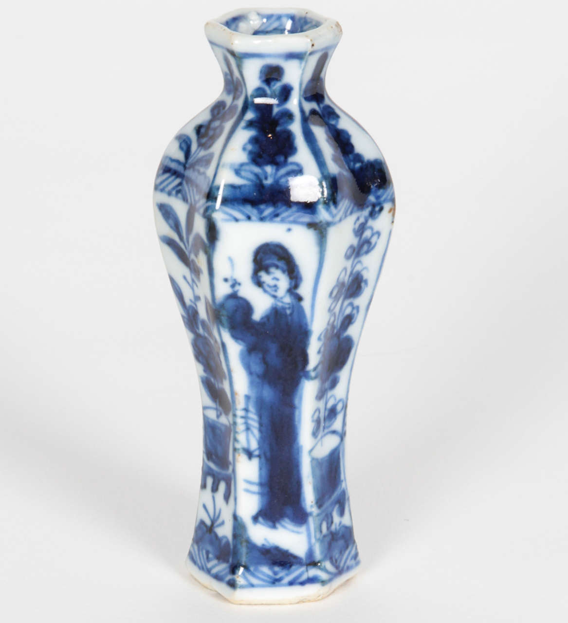 Four Miniature Chinese Export Vases at 1stDibs