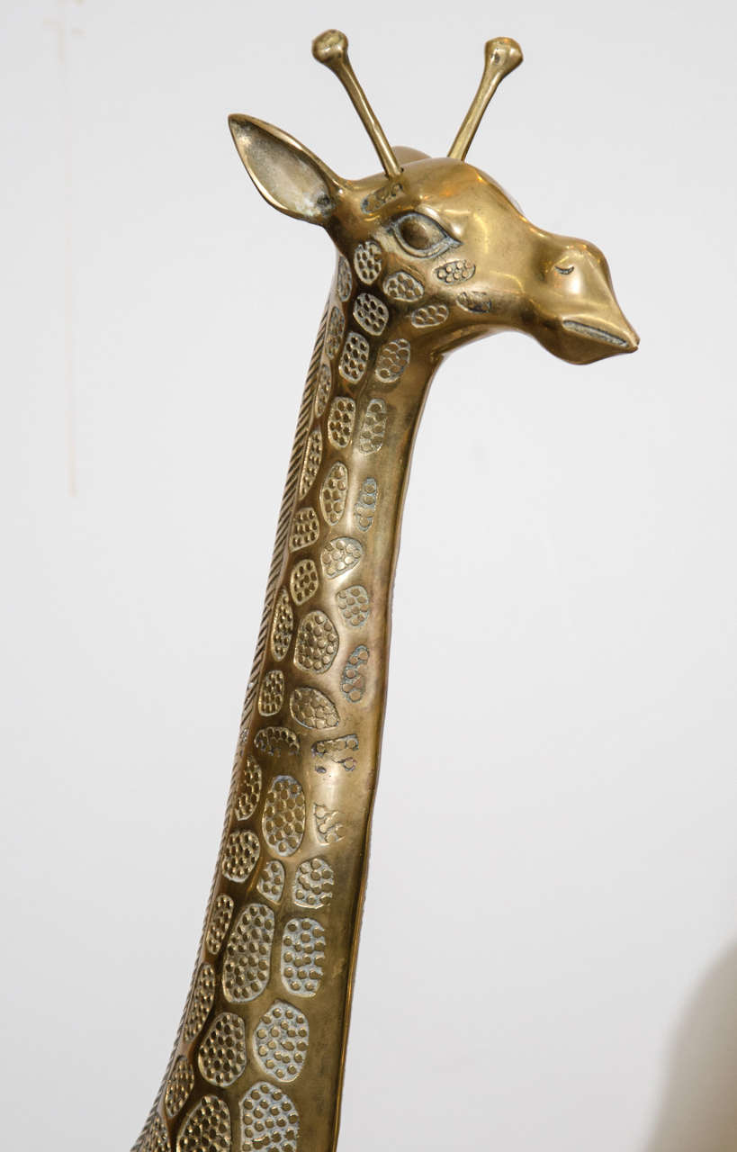 Giraffe Shaped Paper Weight Vintage Style Brass Animal Figure Statue Gift BM91 