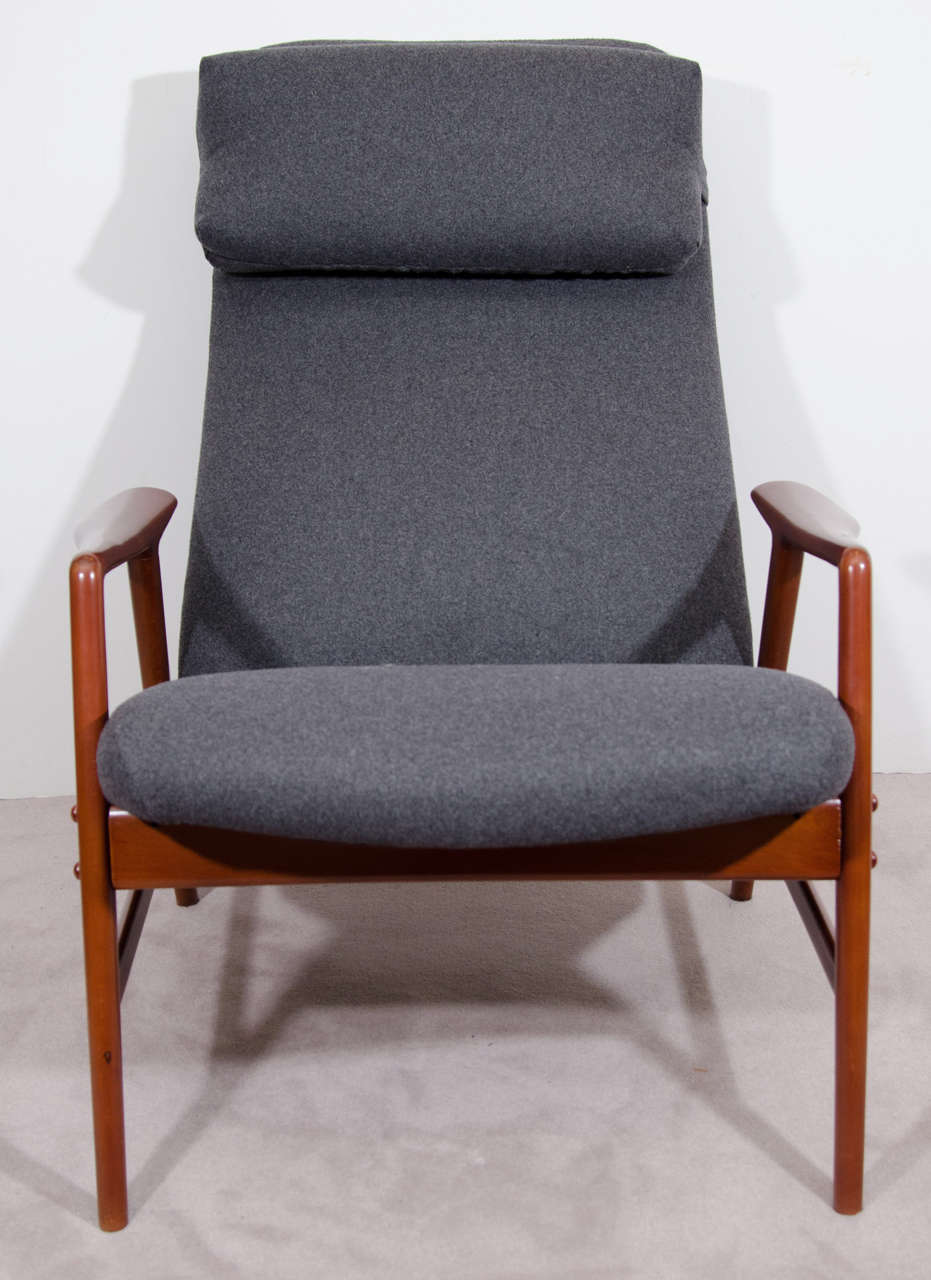 Mid Century Reclining Lounge Chair by Dux