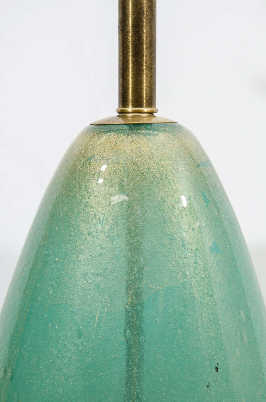 A Midcentury Green Murano Glass Lamp by Flavio Poli for Seguso In Good Condition For Sale In New York, NY