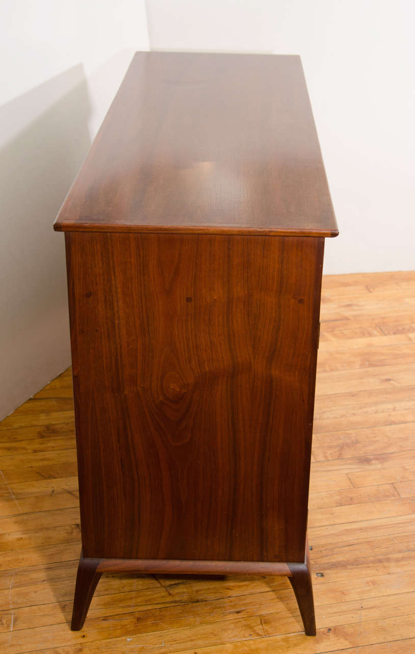 A Mid Century Teak Sideboard with Two Drawers and Cabinet In Good Condition In Astoria, NY