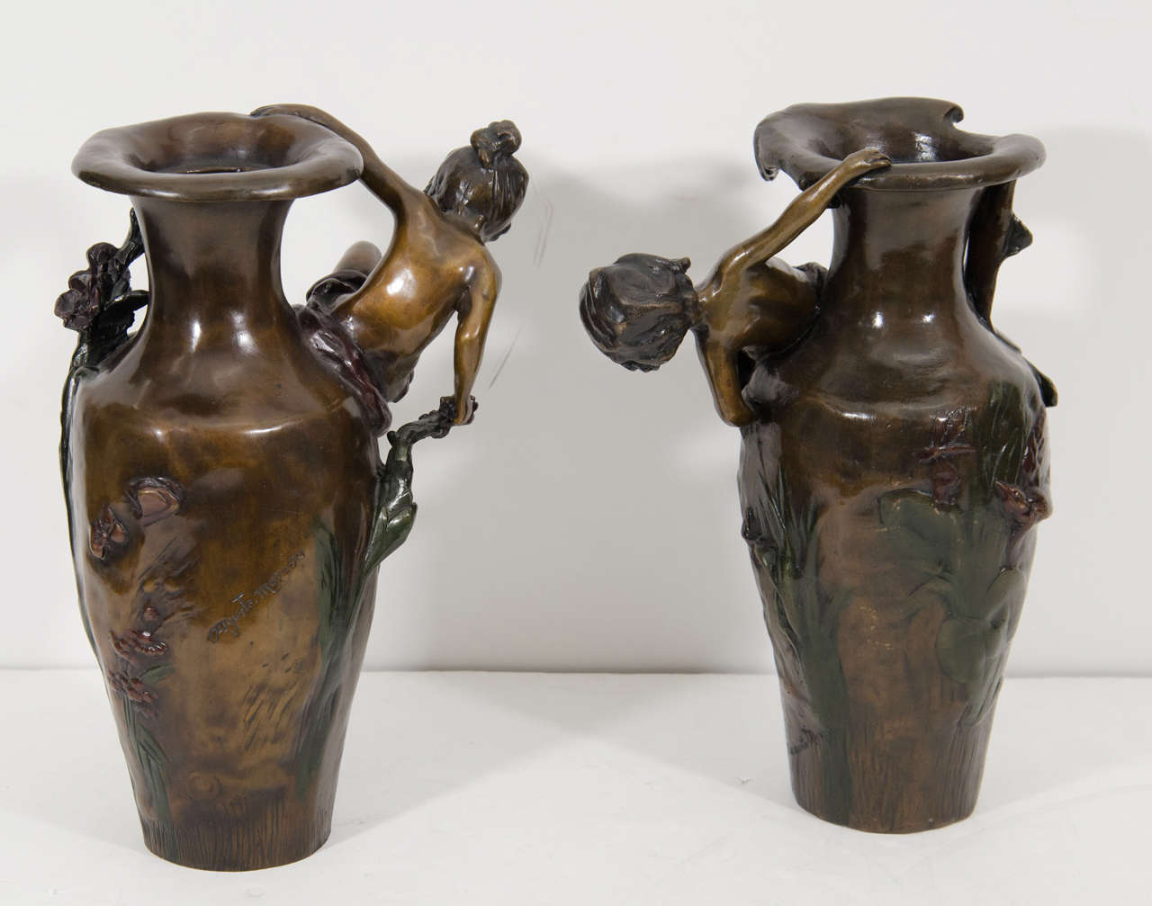 Pair of Antique French Bronze Cherub Vases by Auguste Moreau In Good Condition In Astoria, NY