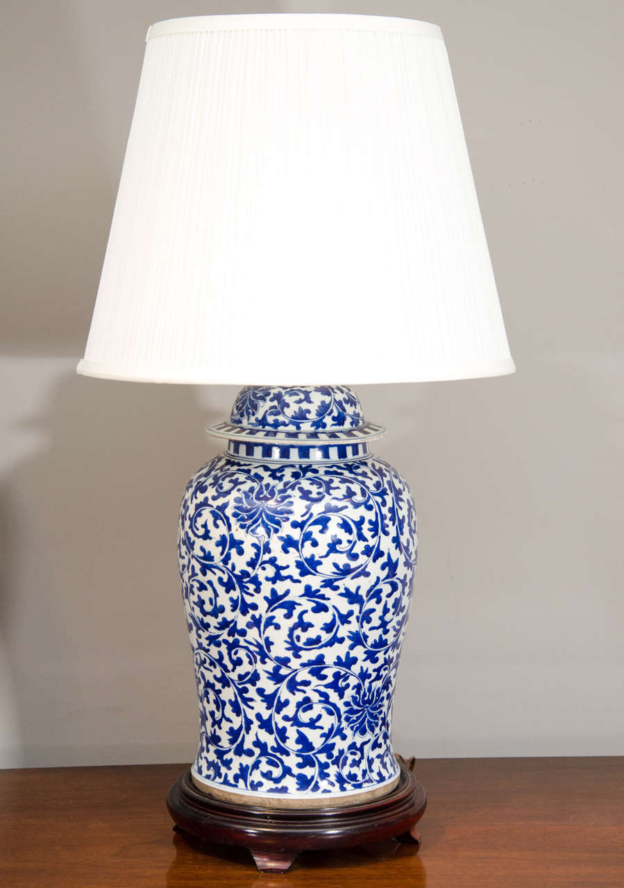 Pair of Chinese Blue and White Porcelain Temple Jar Lamps In Excellent Condition In Long Island City, NY