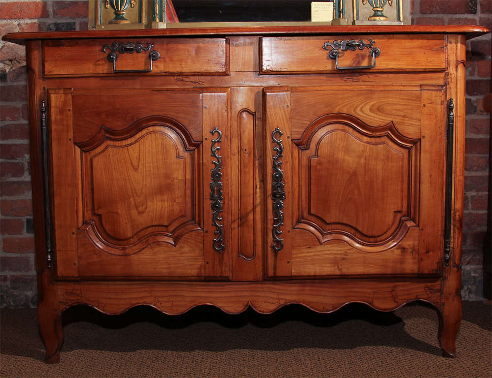 French Louis XVI Buffet