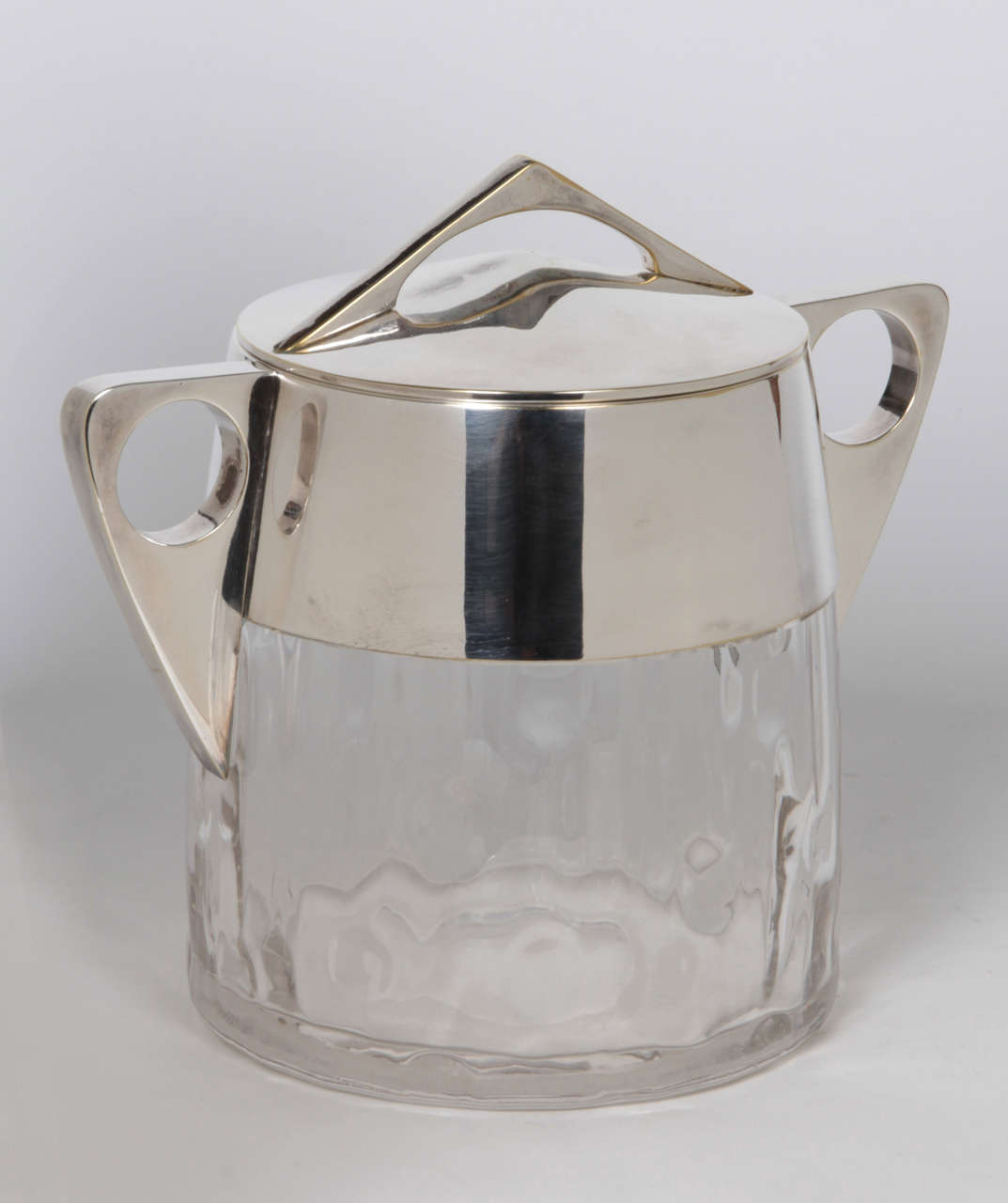 Gisela von Falke / Berndorfer Vienna Secession covered box  c. 1902