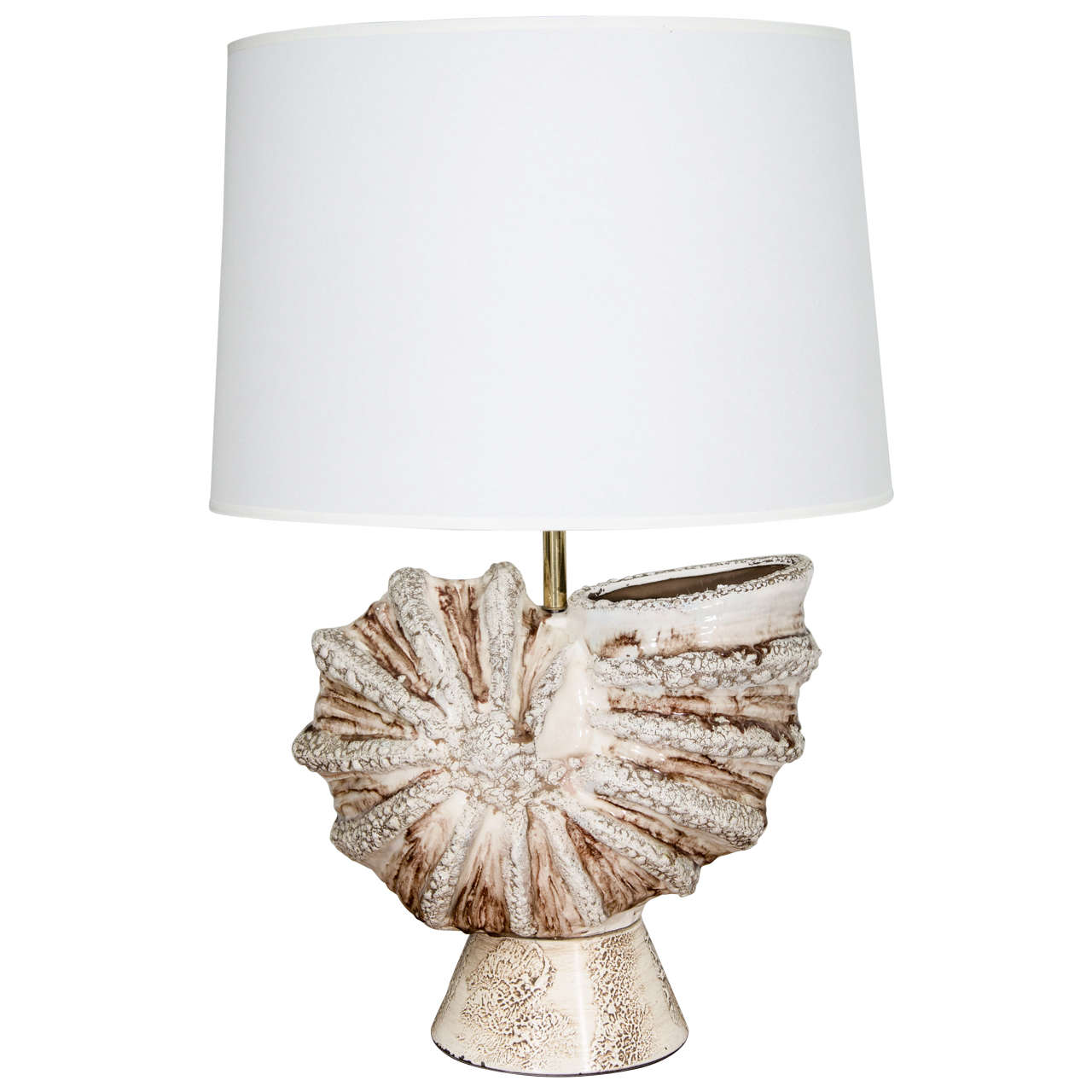 Ceramic Shell Table Lamp