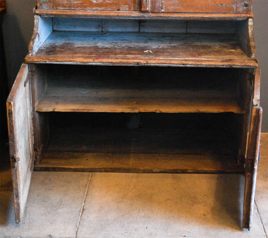 Primitive Swedish Hutch, Late 18th C. 5