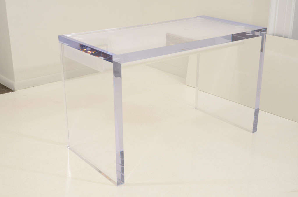 Large Lucite Writing Desk with Drawers In Excellent Condition In New York, NY