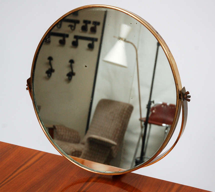 Walnut Vanity Table by Gio Ponti for Giordano Chiesa