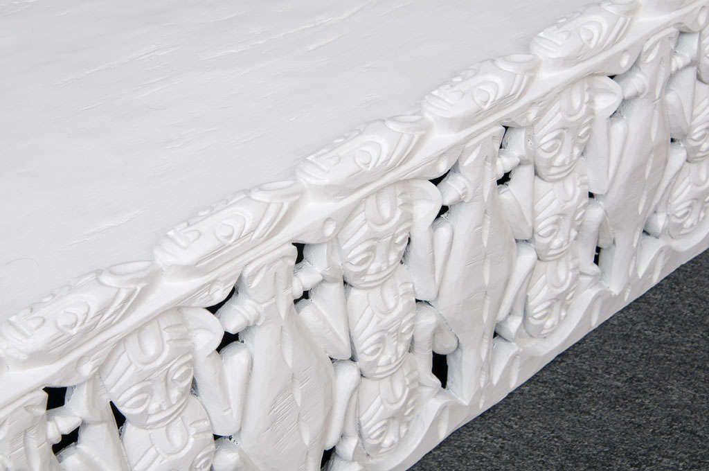 Hand-Carved Wood Bench, White Laquer, Africa, Cameroon, Carved on Both Sides In Excellent Condition In Miami, Miami Design District, FL