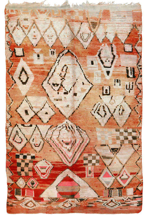 Moroccan rugs, crafted by women in the interior plains and mountains on fixed-heddle looms can vary greatly depending on the tribes that weave them. Nonetheless, they all use severely geometric Moroccan decoration, sometimes in muted tones,