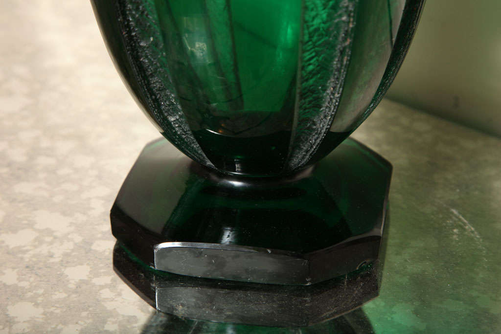 Glass DAUM NANCY Art Deco Vase