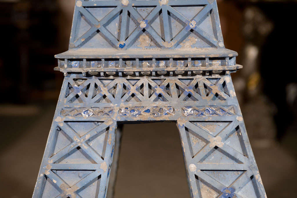 Metal Two large scale models of the Eiffel Tower For Sale
