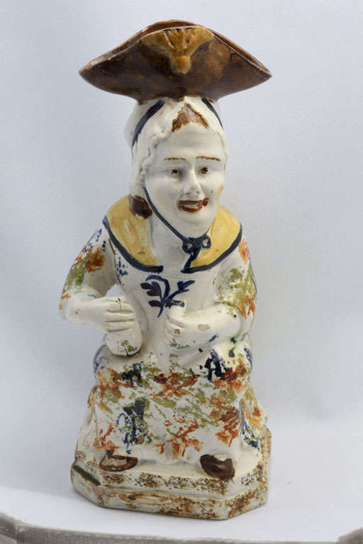 English Pearlware Martha Gunn Toby jug In Excellent Condition In New York, NY