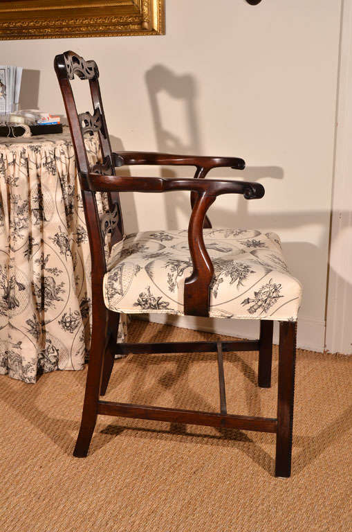 Chippendale Period Arm Chair In Good Condition For Sale In Houston, TX