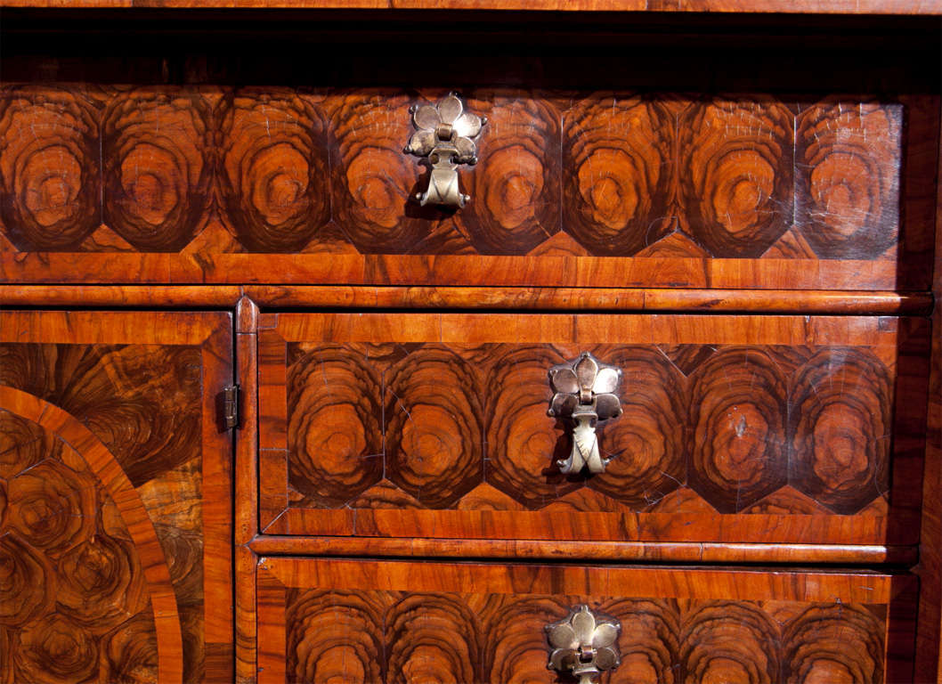 william and mary cabinet