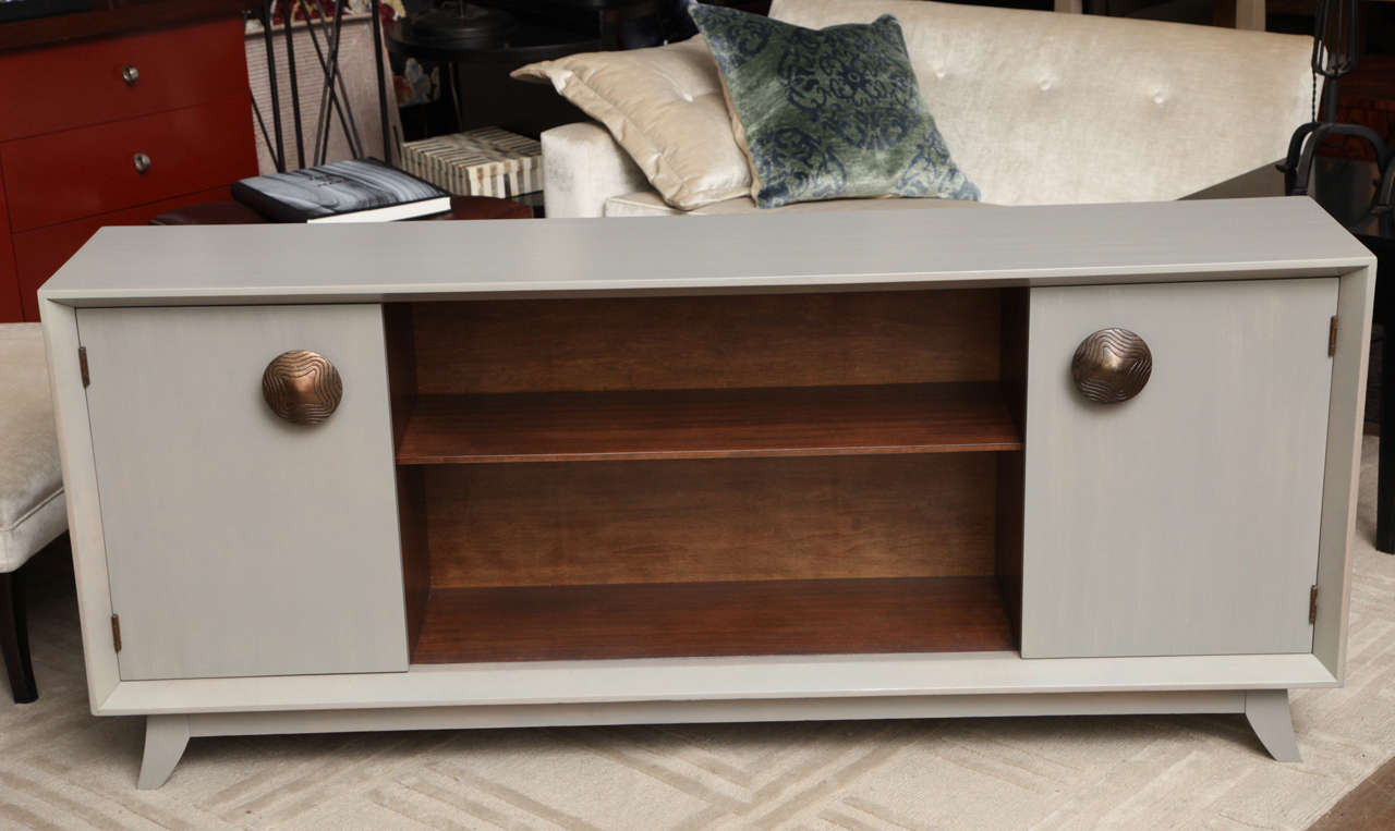 Gilbert Rohde Console