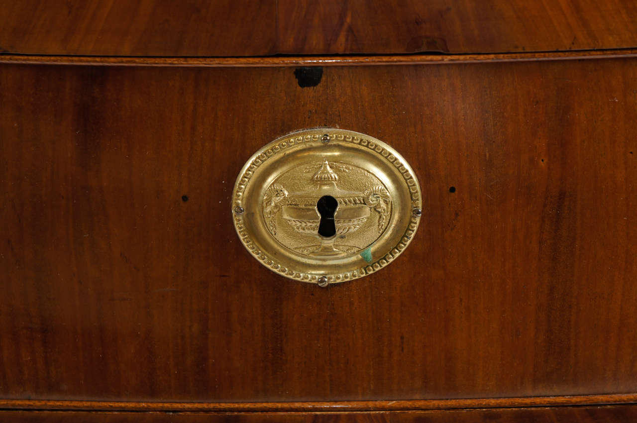 Fine Danish Bow-front Commode or Chest, c. 1800 1